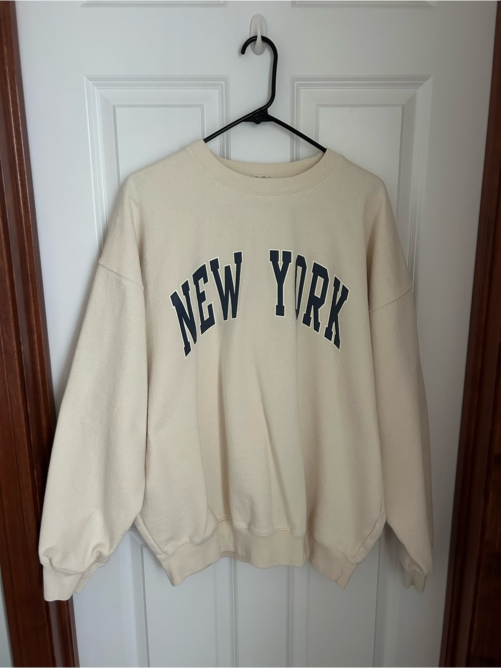Brandy Melville Heavyweight "New York" Pullover Sweatshirt